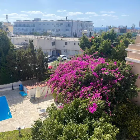 Διαμέρισμα Newly Renovated Light House 8 Min *